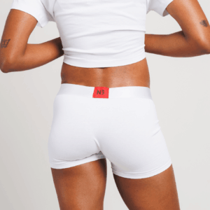 Dámské boxerky Nandes bílé - pohodlné bavlněné spodní prádlo pro ženy